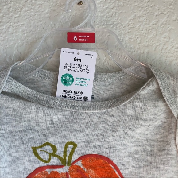 NWT Carter’s Just one You Long sleeve Romper With snap Button Closure 2 pieces - Picture 5 of 8